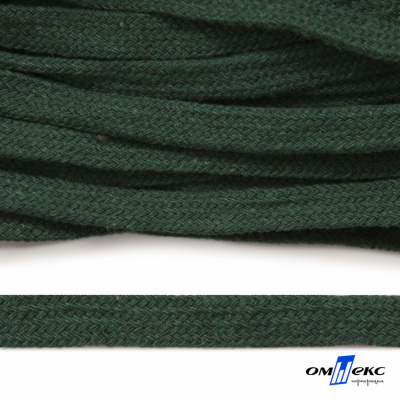 Шнур плетеный d-8 мм плоский, 70% хлопок 30% полиэстер, уп.85+/-1 м, цв.1016-т.зеленый - купить в Миассе. Цена: 742.50 руб.